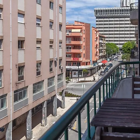 Avenida & Mercado By Sweet アヴェイロ